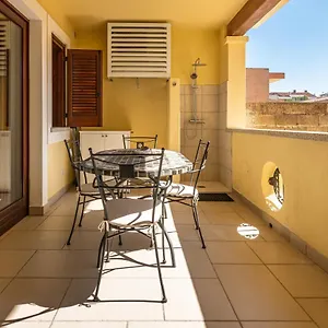  Appartamento Via Giardini 18 Italia